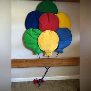 Vintage Color Block Balloon Wall Decor